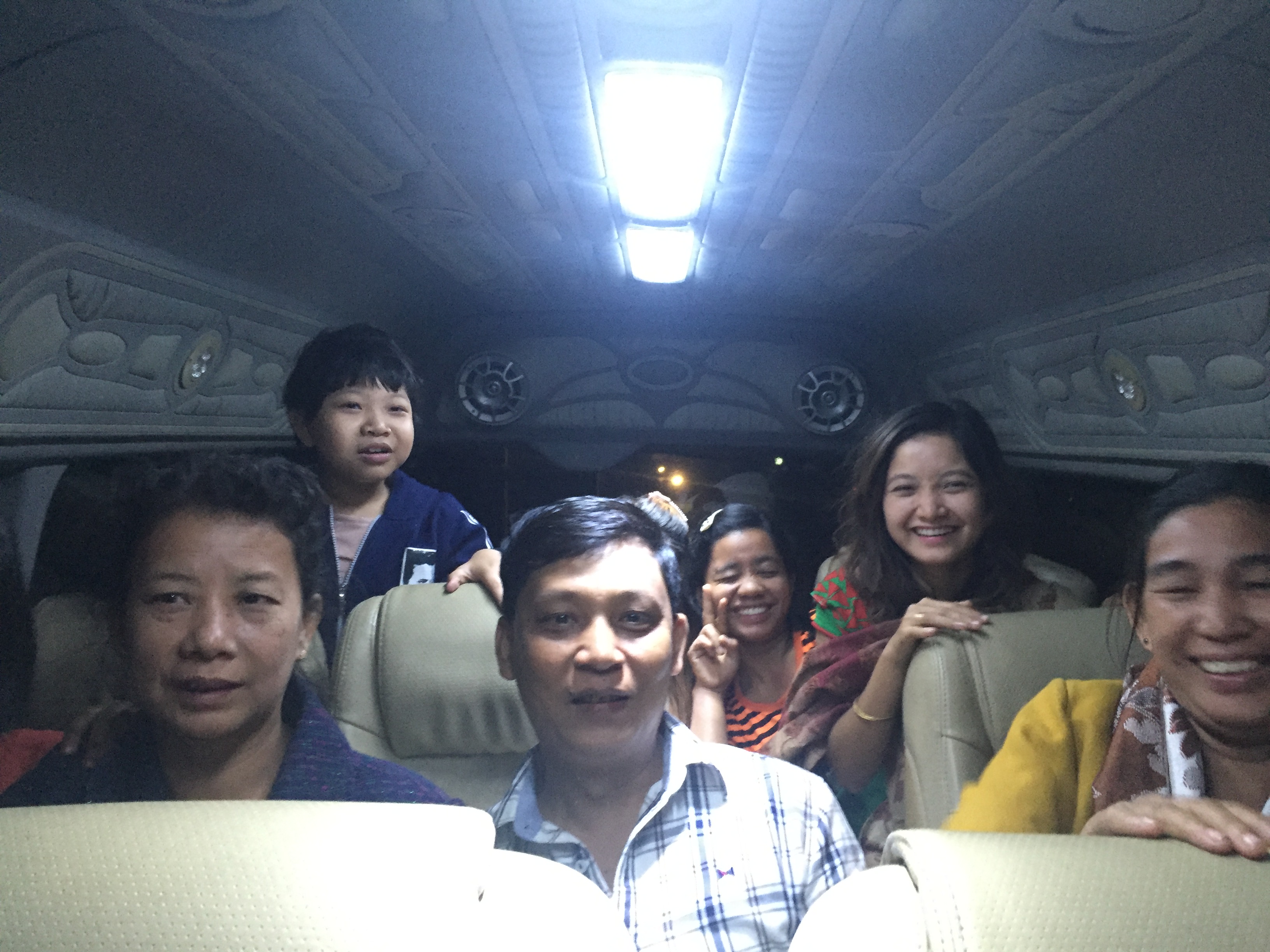 Öffentliche Verkehrsmittel, Fortbewegung & Transport in Myanmar