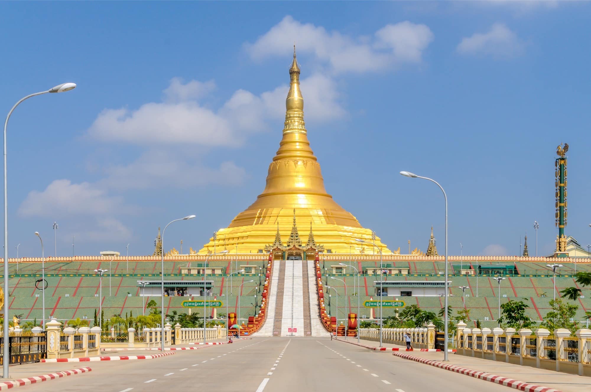 Myanmar Hauptstadt: Naypyidaw - eine Geisterstadt in Burma